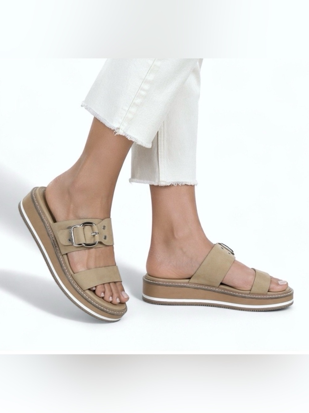 HUSH PUPPIES Tan Leather Sandal Slides sz 9.5M Flats Neutral Comfort Resortwear